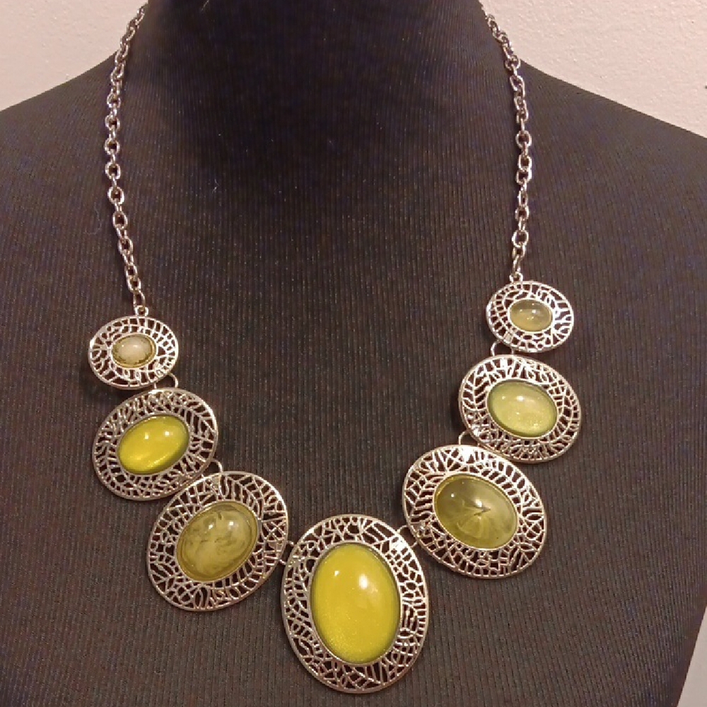 Charming Charlie Vintage Statement Necklace